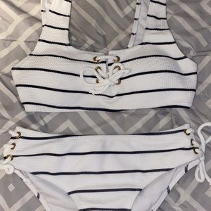 I tried fitting it all in there😕 but it doesn’t fit anymore